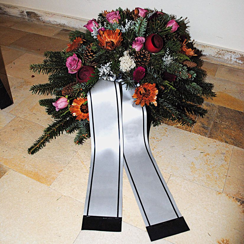 WB1 - natur (rosa gehalten mit Rosen, Erika, Fichtenzapfen und Holzblüten)